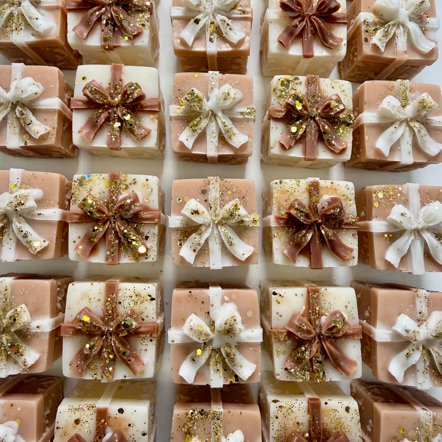 Vanilla Noel Christmas Presents