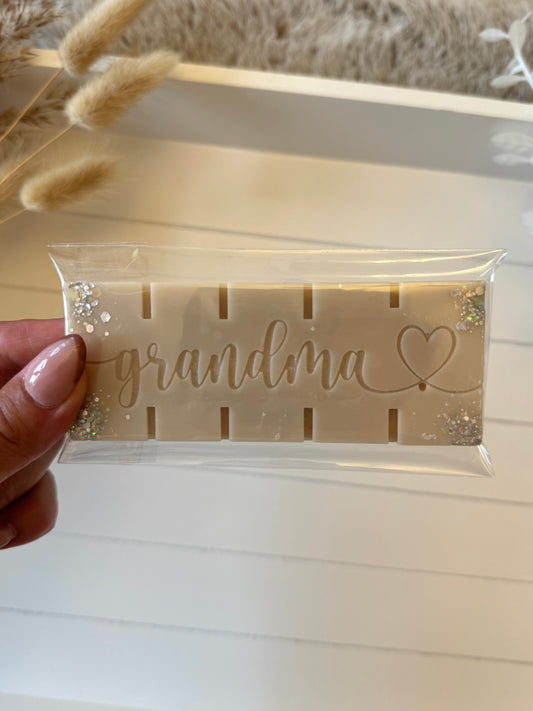 Grandma Snap Bar