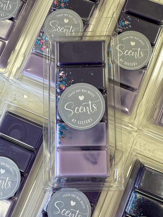 Dark Kiss Snap Bar